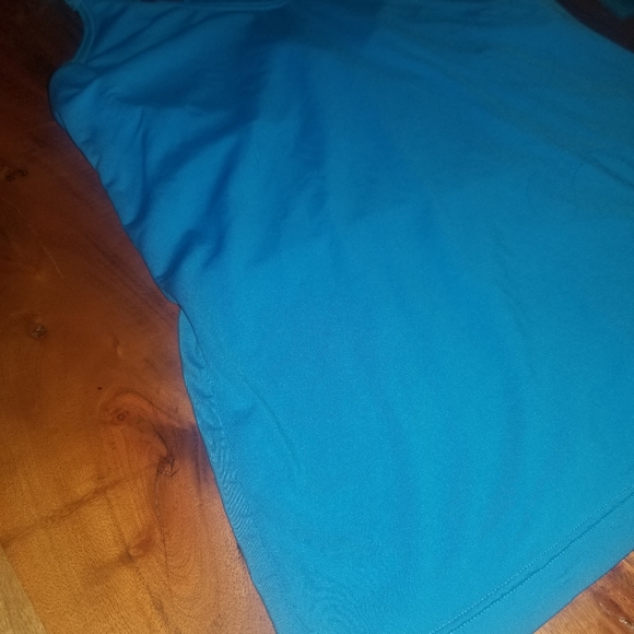 Reebok - Picture 3 of 7